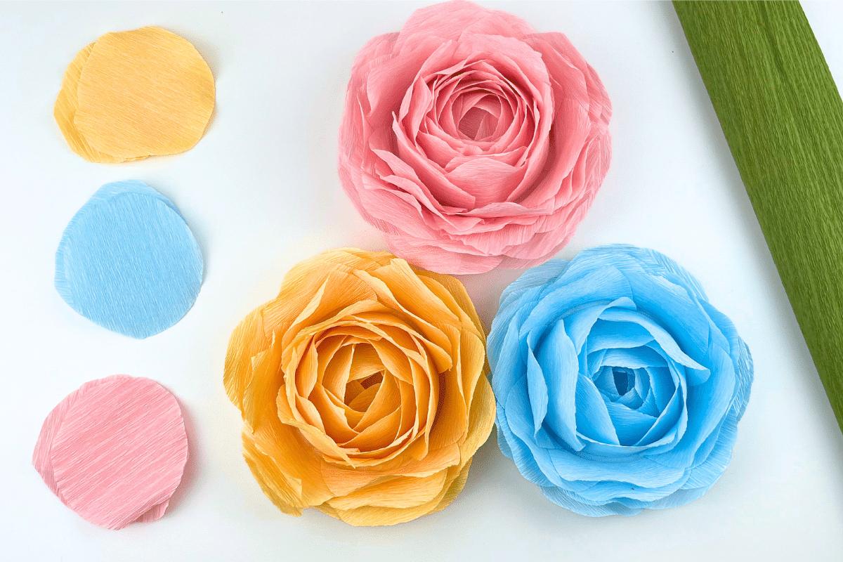 Easy Paper Roses Glass — how to make a paper flower