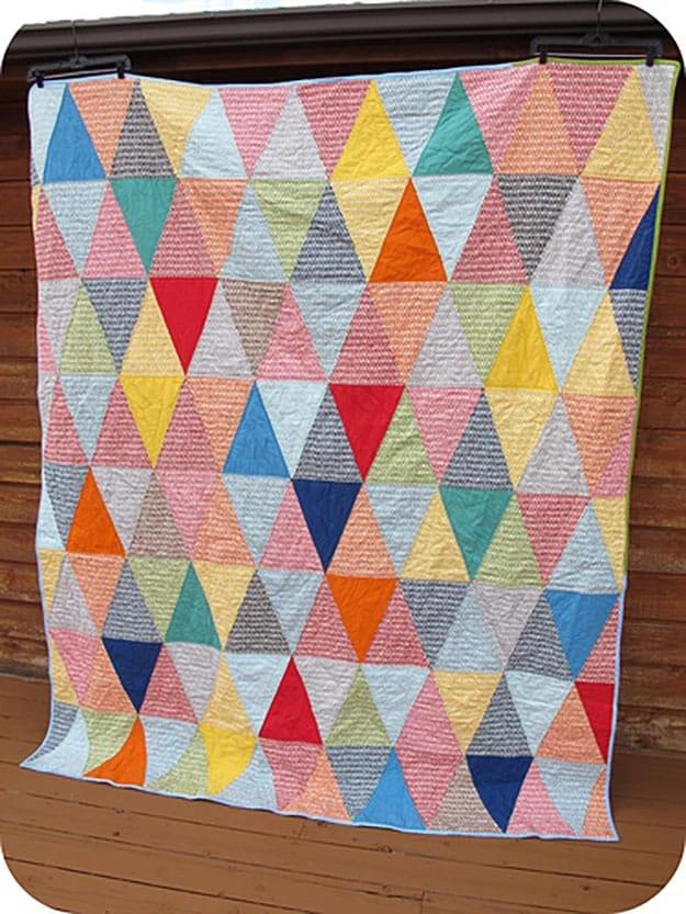 Free Quilt Pattern for Beginners | DIY Picnic Blanket Quilt Tutorial | DIY Projects & Crafts by Sueeye at