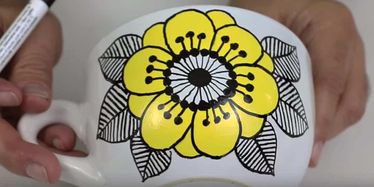 He Paints Vintage Marimekko Dishes On Dollar Store Plates And They Are Absolutely Stunning!