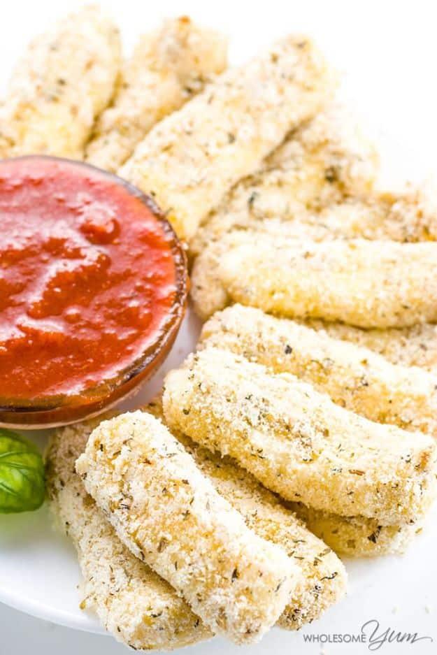 Keto Snacks - Keto Friendly Mozzarella Sticks - Keto Snack Recipes and Easy Low Carb Foods for the Ketogenic Diet On the Go #keto #ketodiet #ketorecipes
