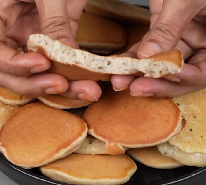 How To Make Mini Banana Pancake