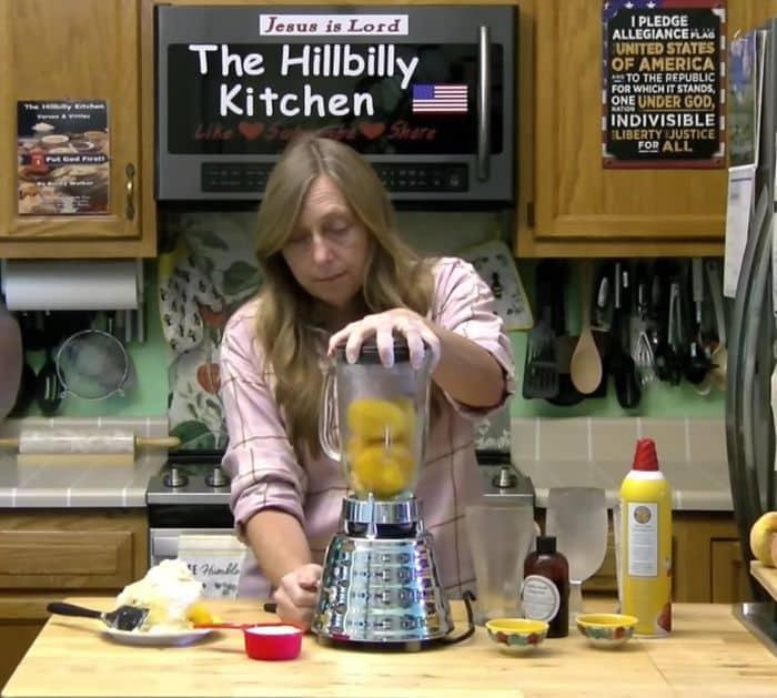 Easy to Make Peach Milkshake