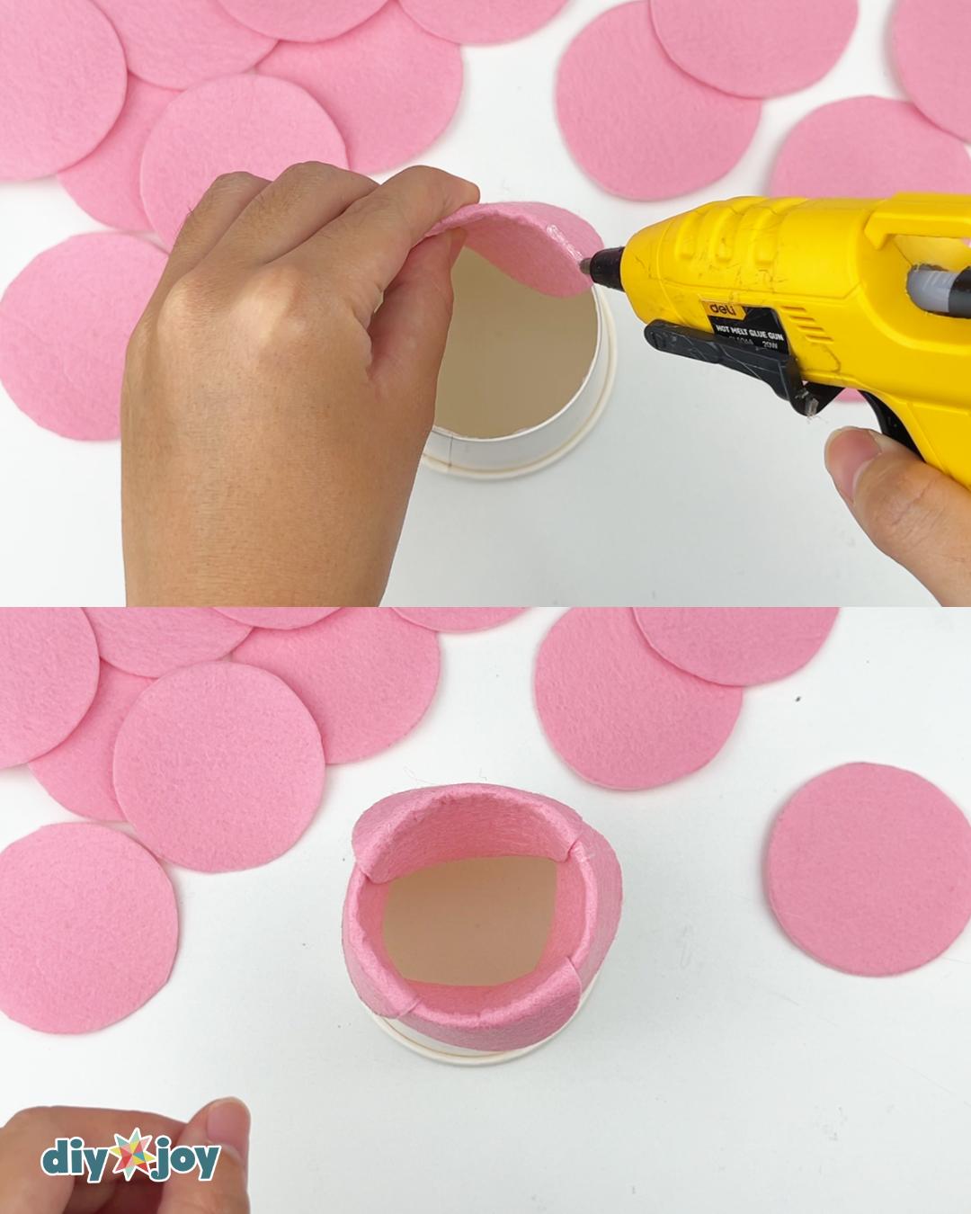 Roses Paper Cup — felt projects