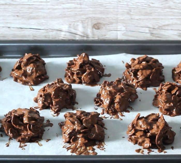 How to Make Chocolate Cornflake Cookies