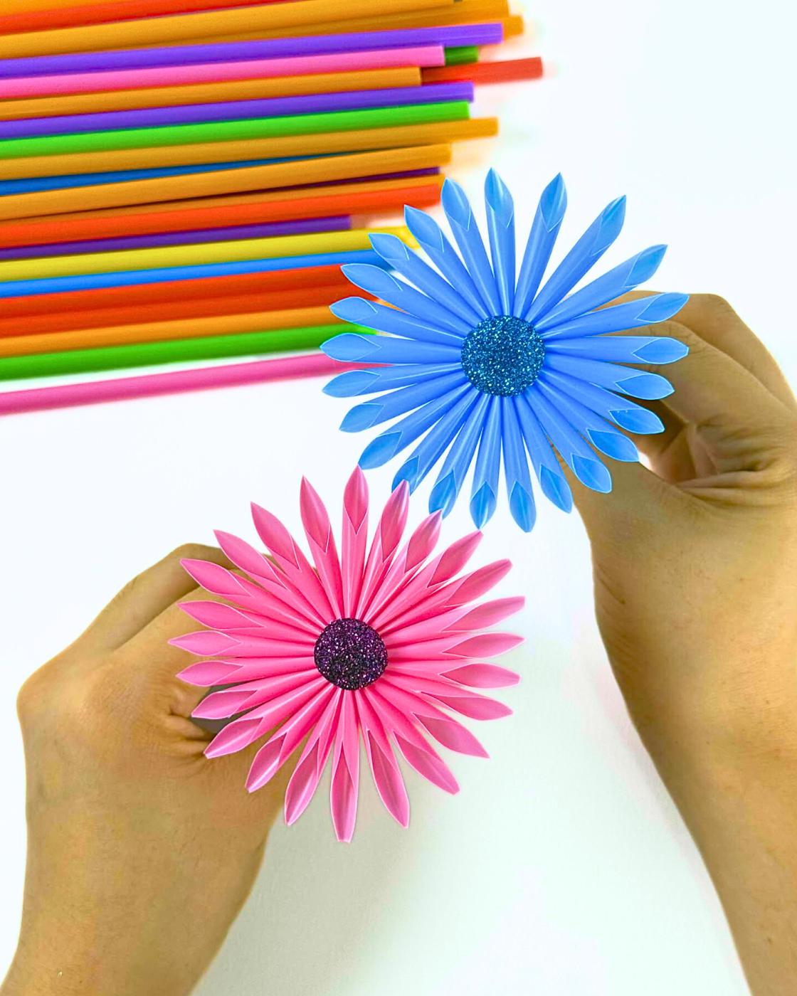 Cocktail Straw Flowers