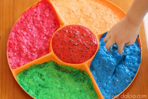 Easy DIY Crafts for Kids to Make | Magical Foaming DIY Scented Paint | DIY Projects & Crafts by Sueeye at