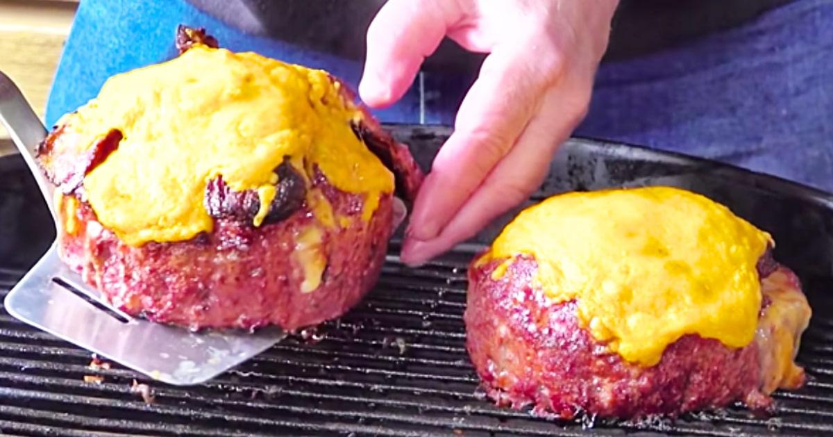 Pepperoni Bacon Cheesecake Burger Recipe