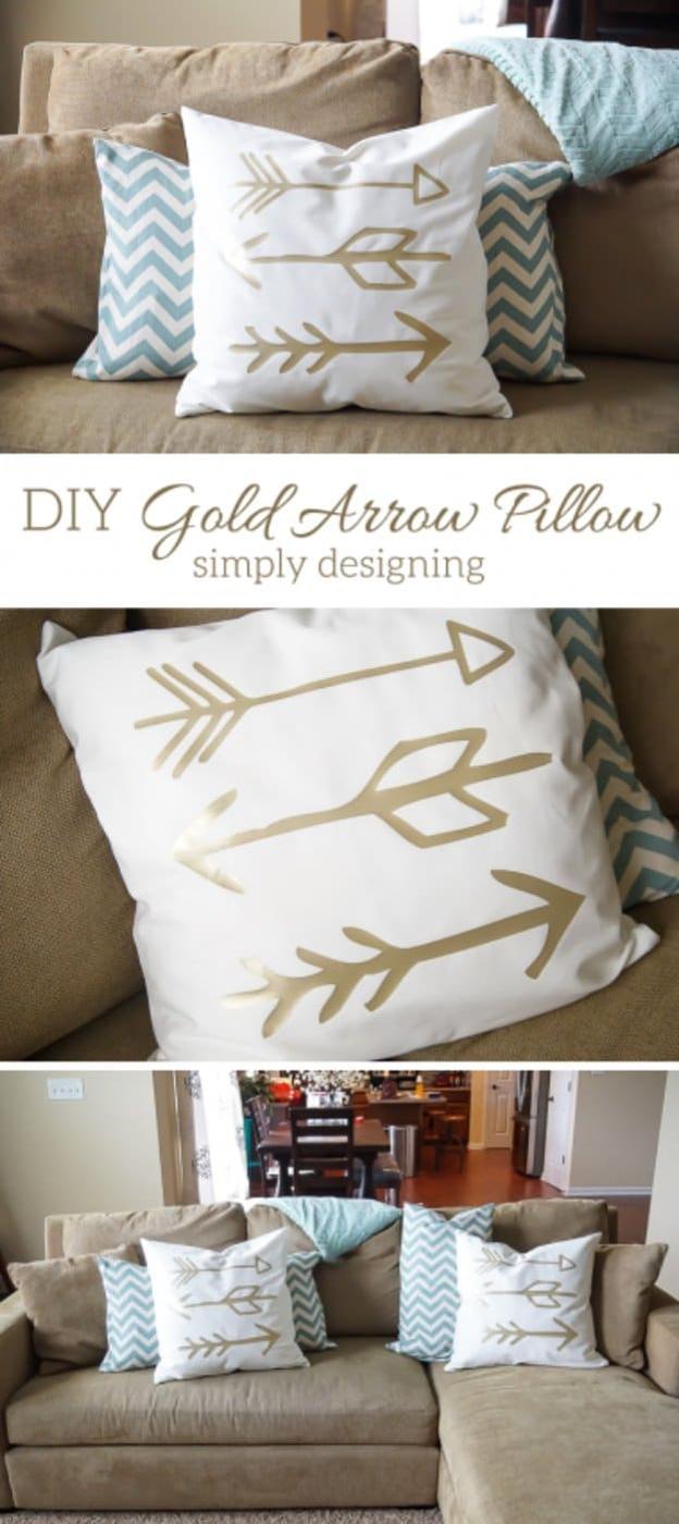 37 DIY Pillows That Could Upgrade Your Decor In Minutes