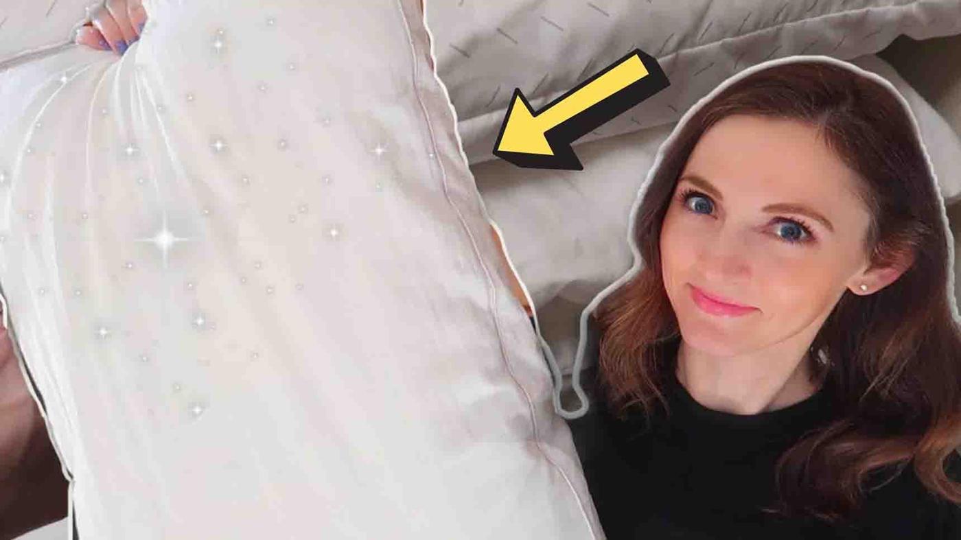 How to Whiten and Wash Yellowed Pillows