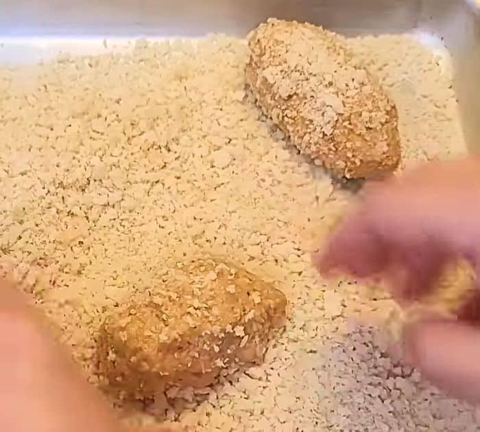 Easy Salmon Croquettes with Canned Salmon Recipe