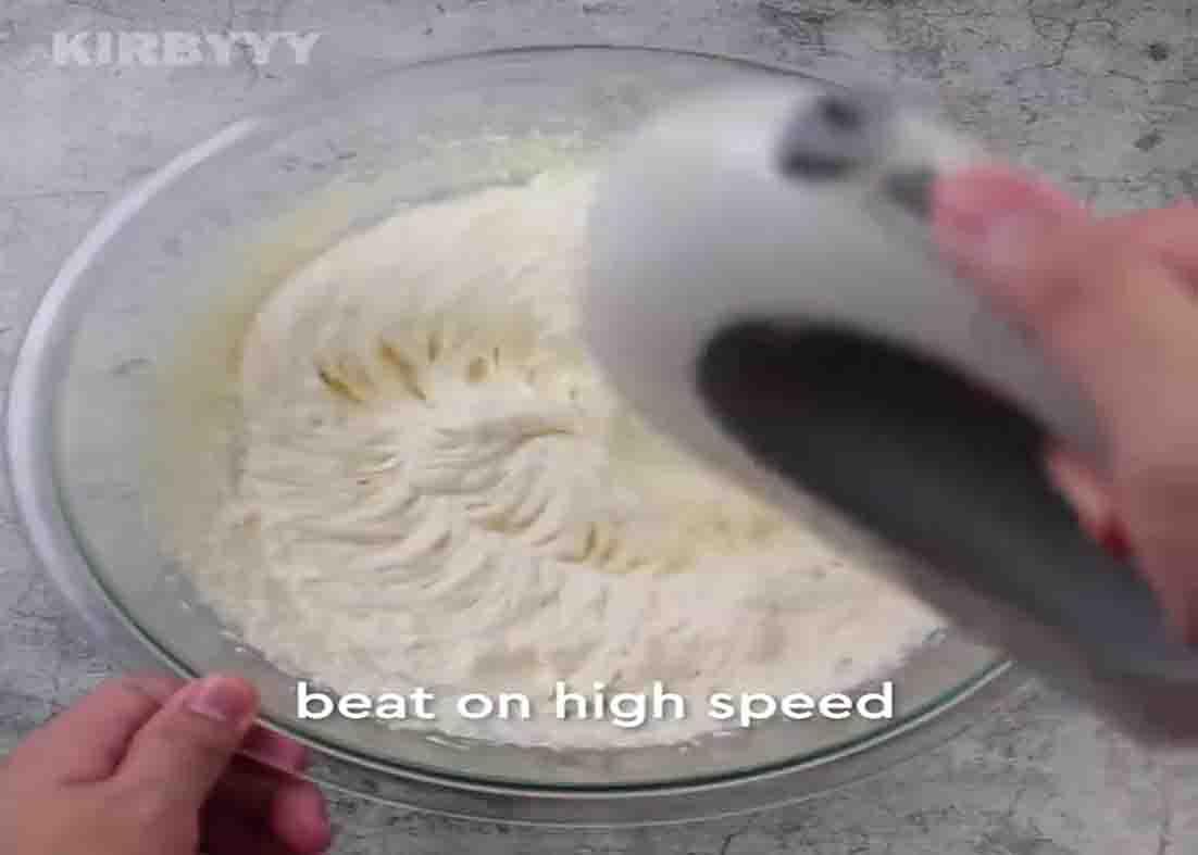 Beating the all-purpose cream for the dream cake ice cream recipe