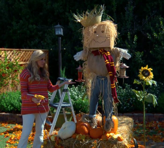 How to Make DIY Scarecrow Bird Feeder
