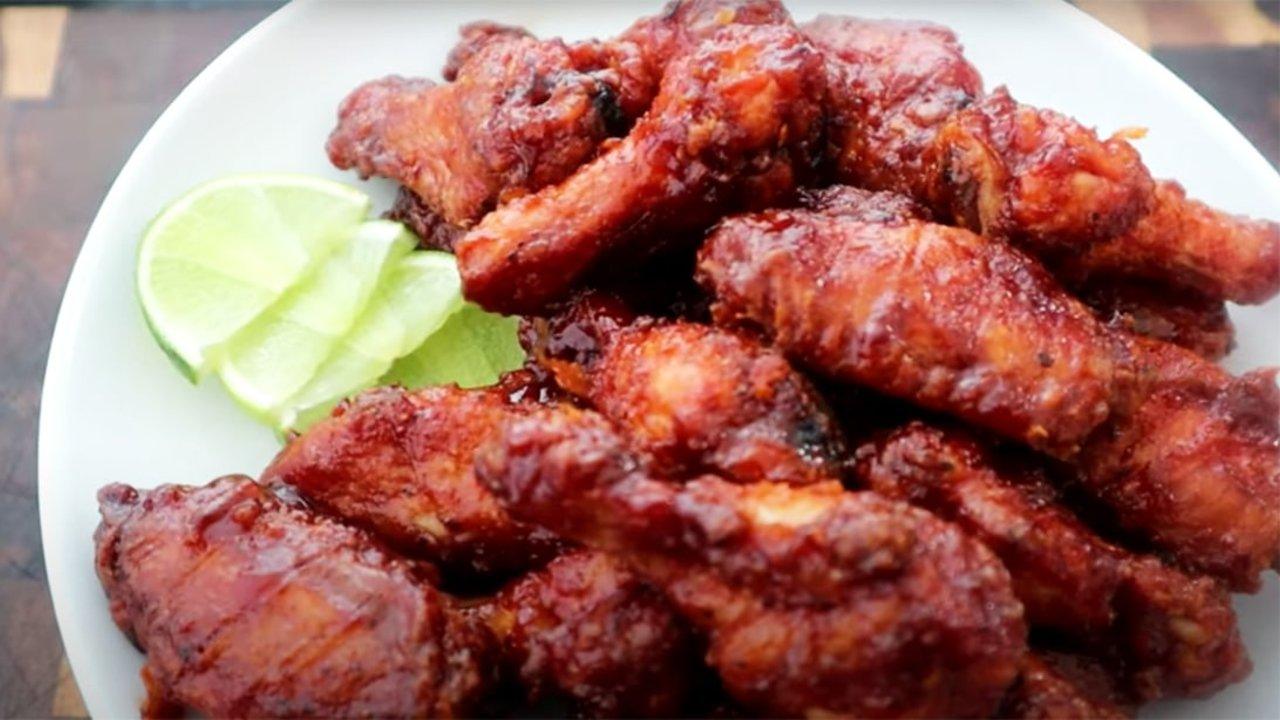 Hooters Daytona Chicken Wings In The Oven Copycat Recipe