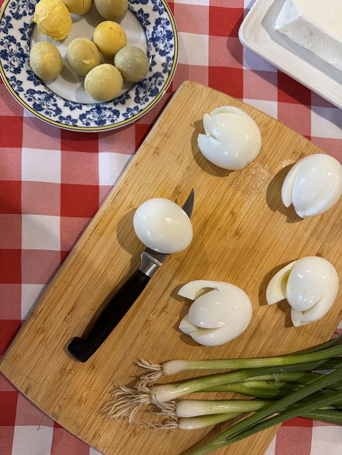 How to Make Deviled Eggs - Creative Recipe Ideas