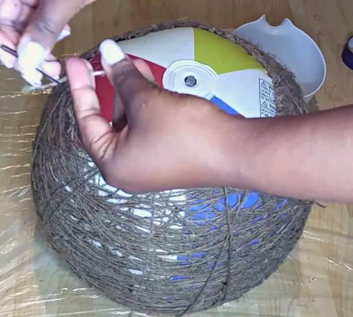 Easy To Make DIY Jute Cat Bed