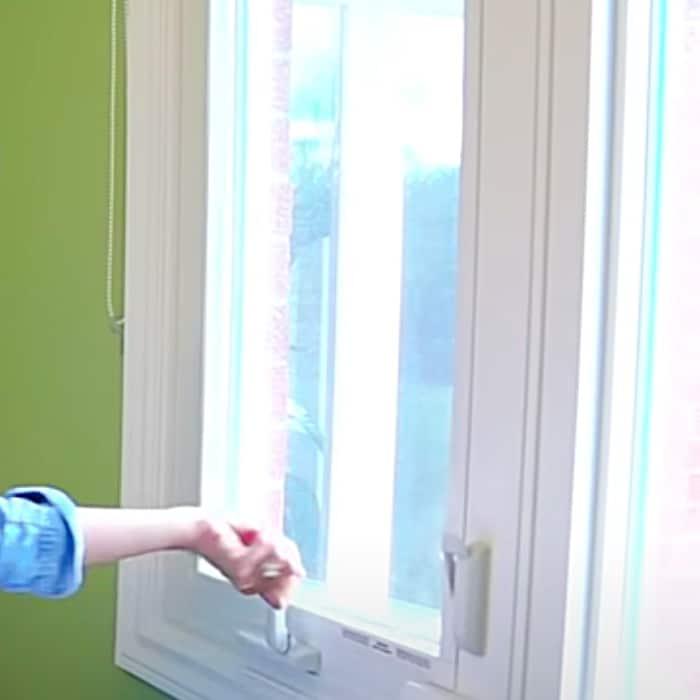 Easy Way To Clean A Mattress - Let A Mattress Air Out - Clean Stains From A Mattress