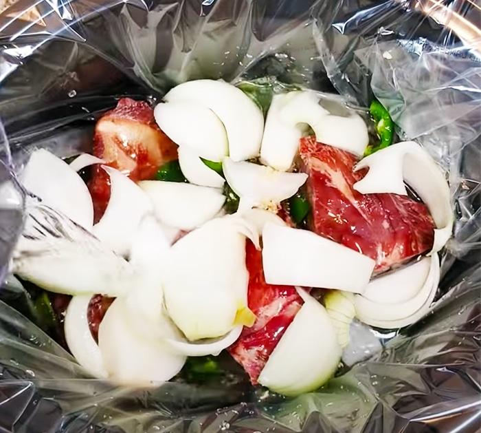 Use A Crockpot To Make Collard Greens - Easy Crockpot Recipes