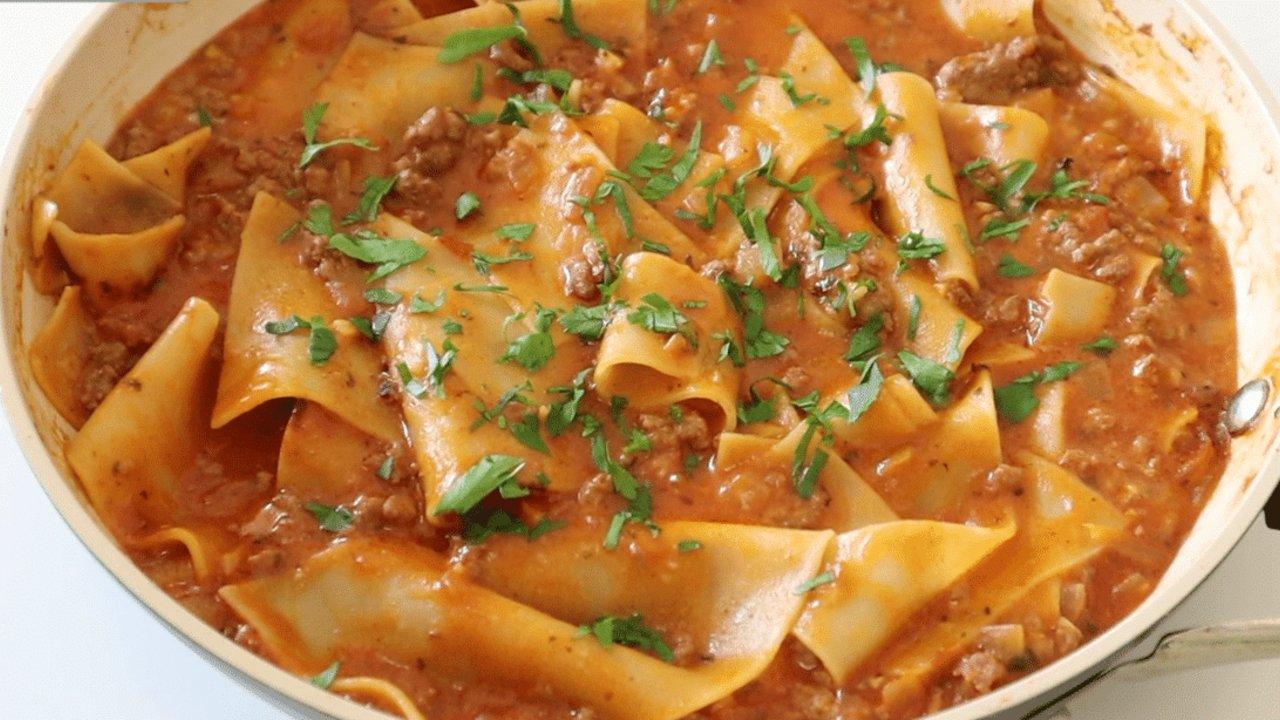 Easy Viral TikTok Lasagna Soup Recipe