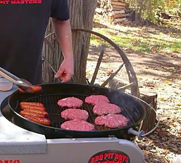 Make stuffed peppers on the grill