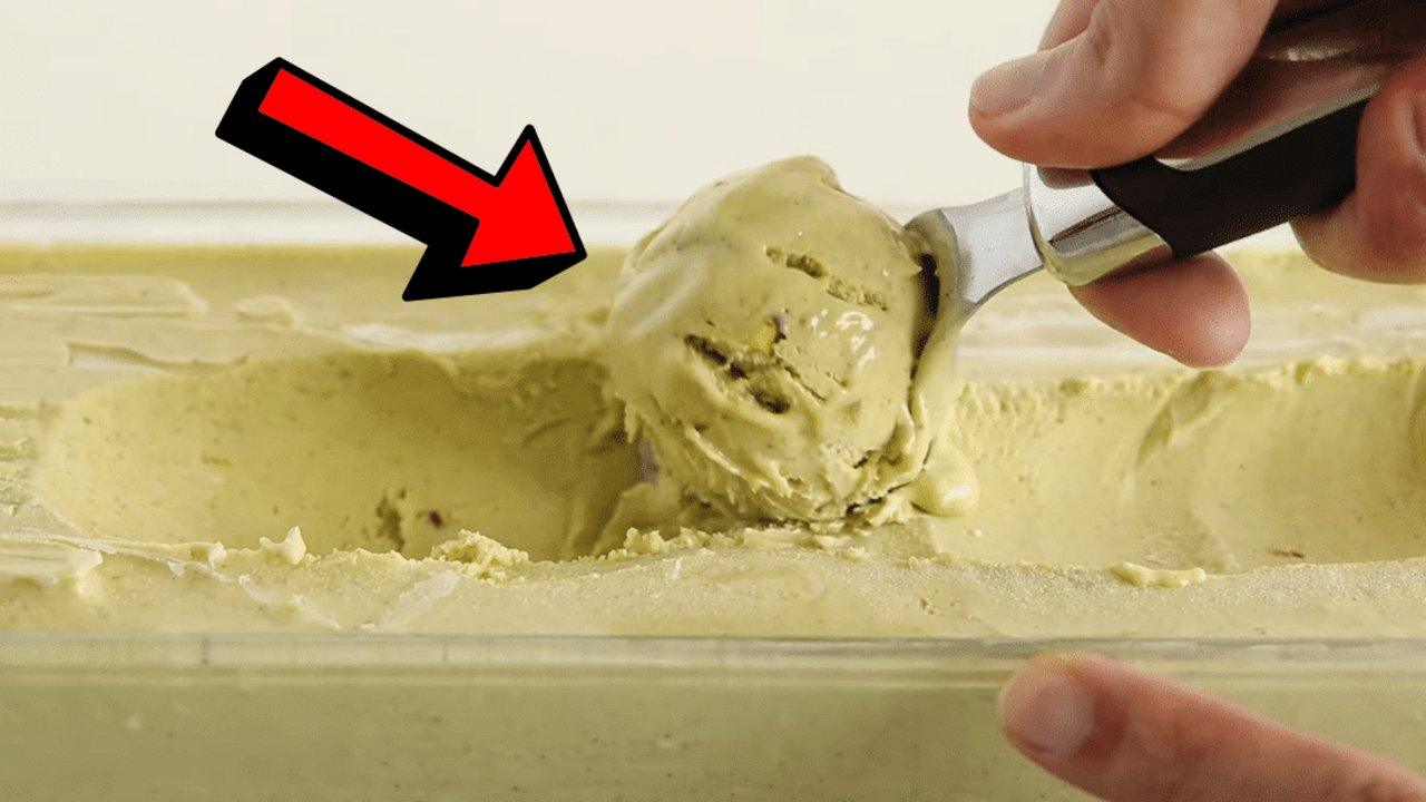 4-Ingredient Pistachio Ice Cream Recipe
