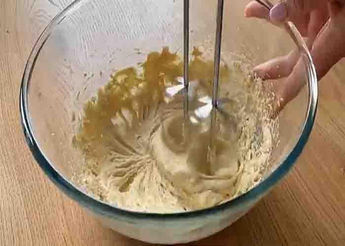 Making the cookie dough