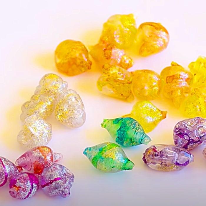 How To Make Shimmery Hot Glue Beads - Easy DY Bead Making - DIY Jewelry Ideas