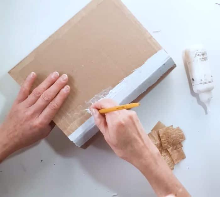 Colonial Book Box DIY Craft