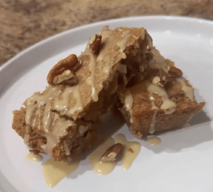 How to Make Maple Pecan Blondies