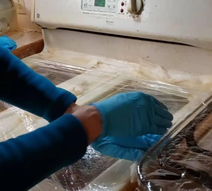 How To Clean Stove Grease Buildup