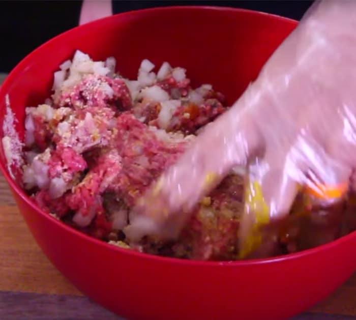 how to make hamburger steak in brown mushroom gravy