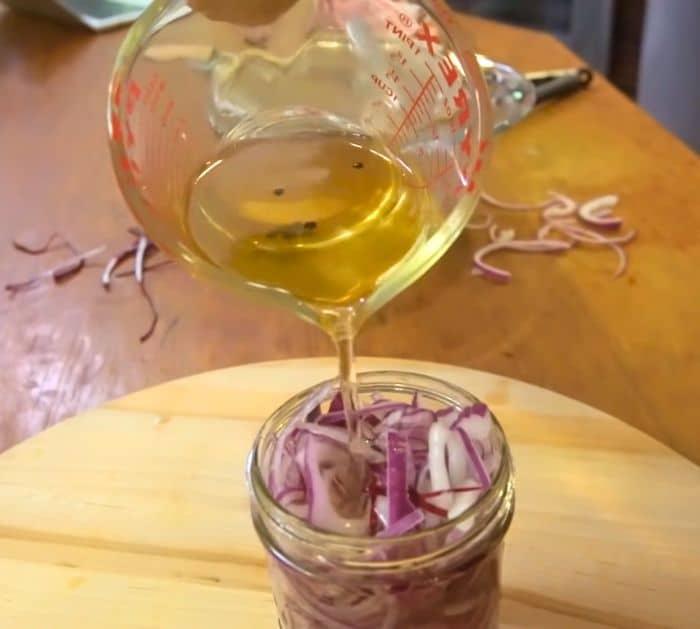 How to Make Homemade Pickled Red Onions Ingredients