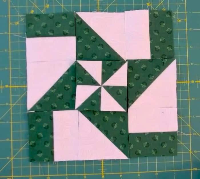 Wallflowers Disappearing Pinwheel Quilt Tutorial