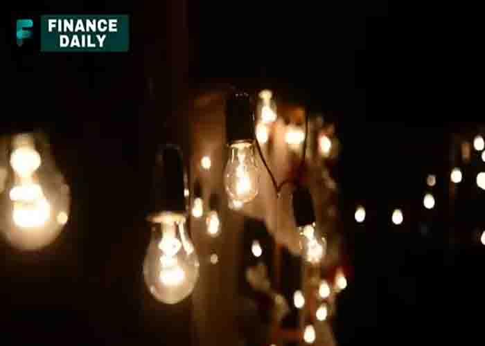 Stocking outdoor solar lights for emergencies