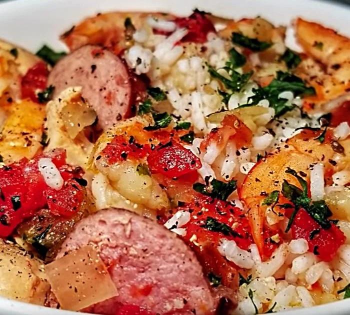 Learn to make this Crockpot Cajun Jambalaya Recipe with shrimp, sausage and chicken