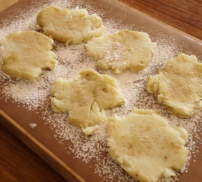 Crispy and Soft Mini Potato Pizza Ingredients