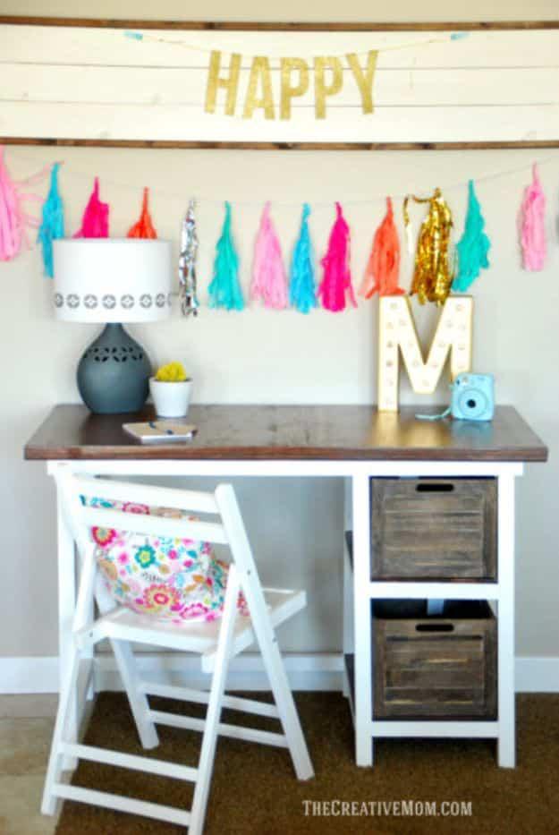DIY Farmhouse Desk, quick enough to finish before nap time and a look that photographs beautifully once finished