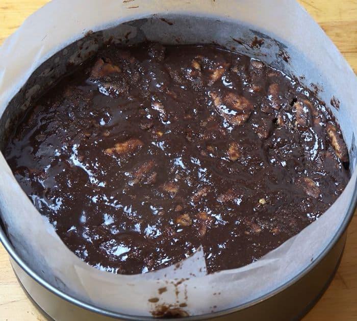 Easy Chocolate Crunch Cake Ingredients