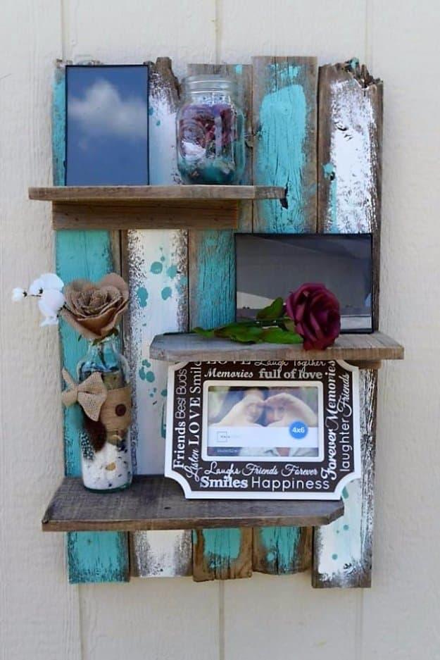 DIY Pallet Furniture Ideas - Simple Rustic Pallet Wall Shelf - Best Do It Yourself Projects Made With Wooden Pallets - Indoor and Outdoor, Bedroom, Living Room, Patio. Coffee Table