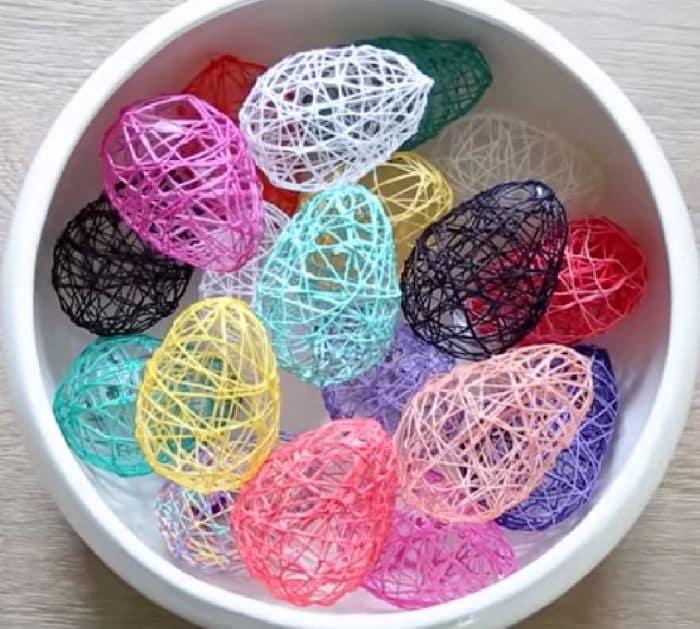 How To Make DIY Yarn Easter Eggs