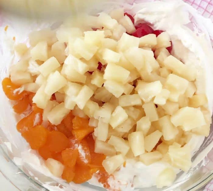 How to Make Cool Whip Ambrosia Salad