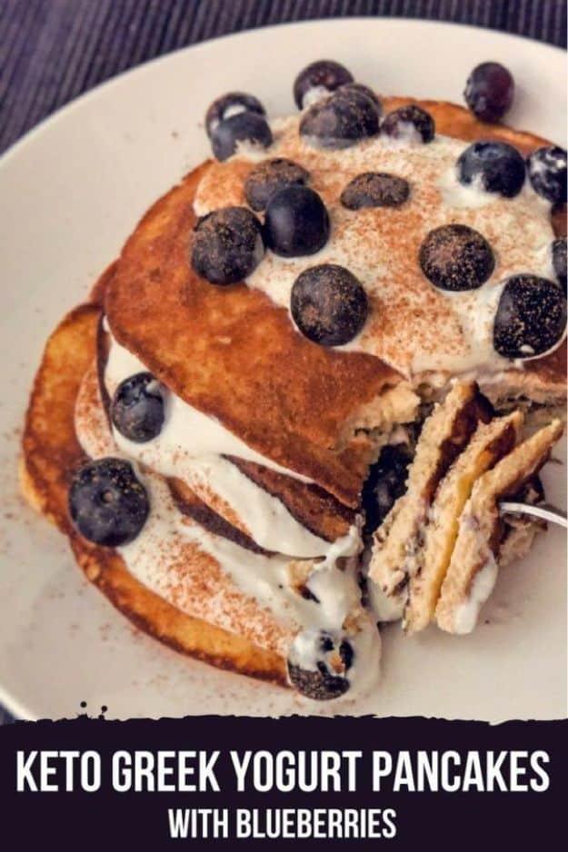 Keto Breakfast Recipes - Keto Greek Yogurt Pancakes - Low Carb Breakfasts and Morning Meals for the Ketogenic Diet - Low Carbohydrate Foods on the Go - Easy Crockpot Recipes and Ca