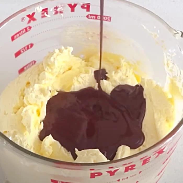 Condensed Milk Buttercream Frosting - How To Make Buttercream Frosting - No Grit Buttercream Icing