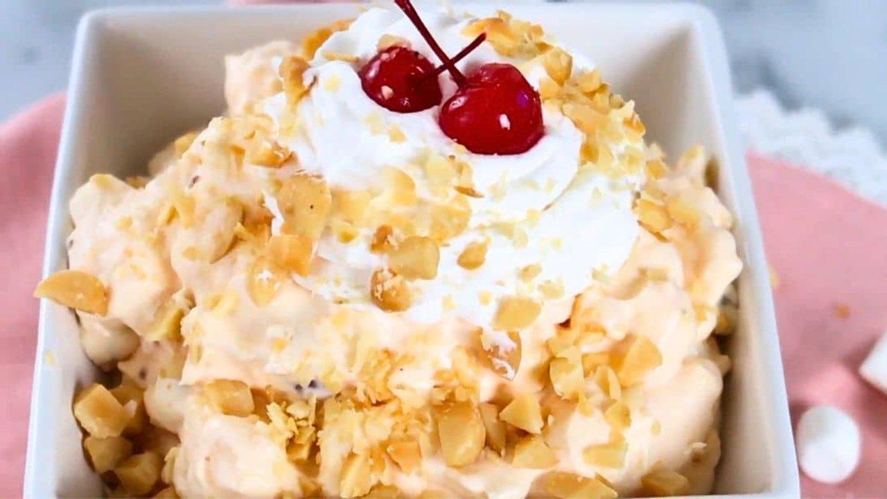 Easy Hawaiian Pineapple Coconut Fluff Recipe