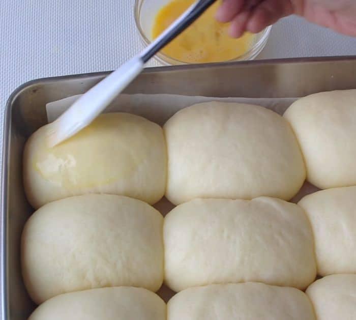 Fluffy Milk Dinner Rolls Recipe Instructions