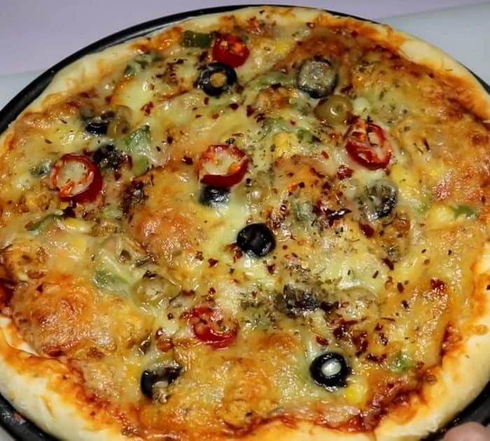 How To Make Double Cheese Chicken Pizza