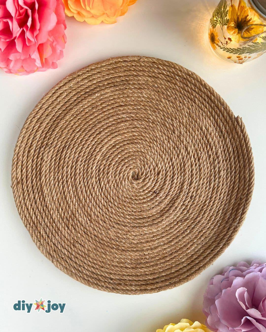 Easy Jute Rope Tray — drying the rope tray