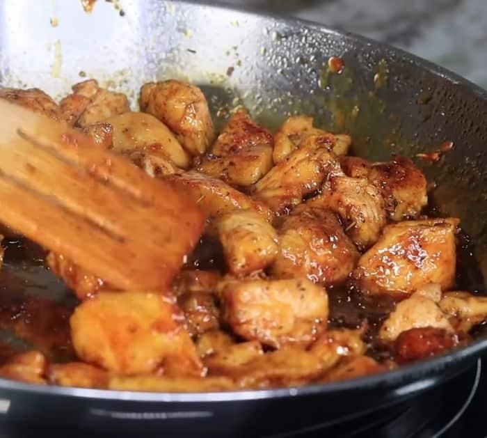 Easy To Make Honey, Butter, & Garlic Glazed Chicken Bites