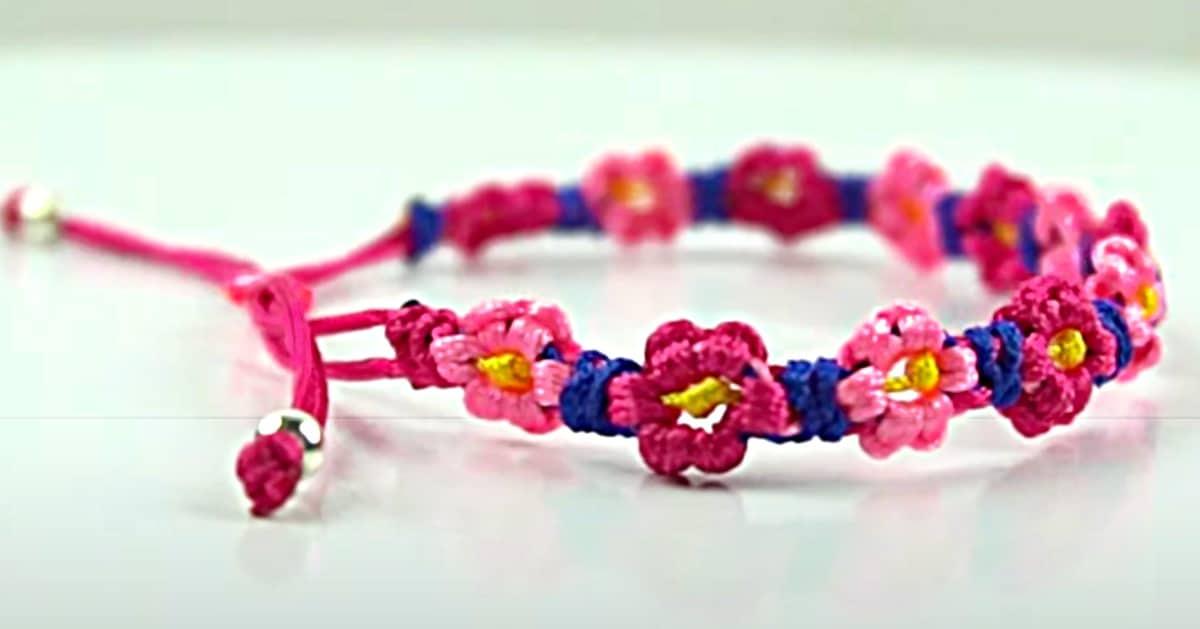 How To Make A Flower Macrame Bracelet