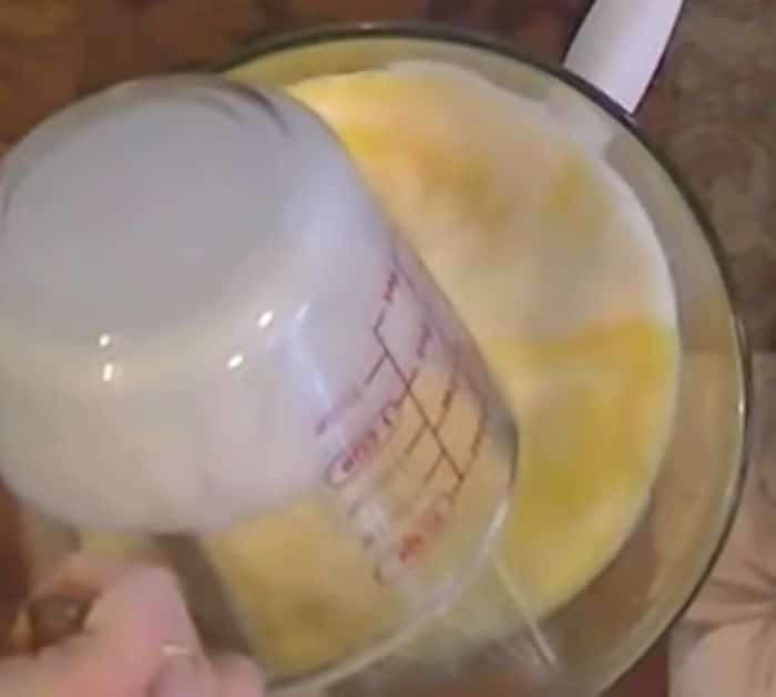 Easy To Make Southern Buttermilk Pie