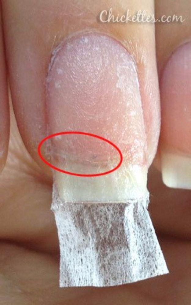 Repair Broken Nail With Tea Bag, a fun nail painting idea to try at home and a creative way to make plain nails pop
